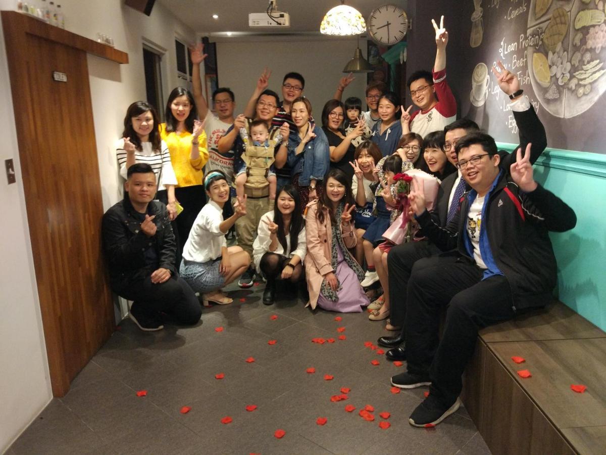Mydeer Backpacker Hostel Tainan Exterior photo